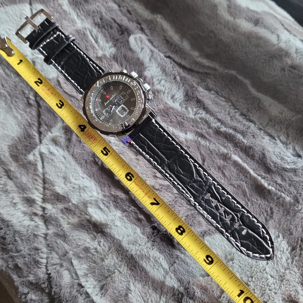 Gunmetal SS Black Leather Band NEW Quartz Watch Round Face